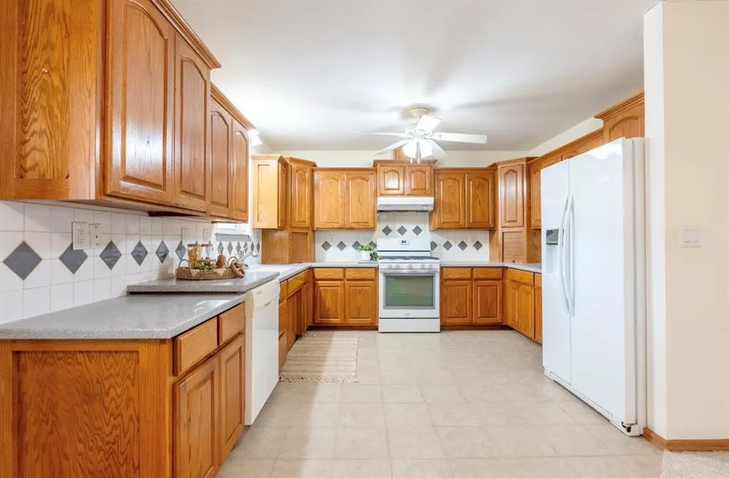 Photo 4 — 36040 EW 1140 Road, Seminole, OK 74868