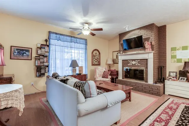 Photo 4 — 1421 Pheasant Run Court, Norman, OK 73072
