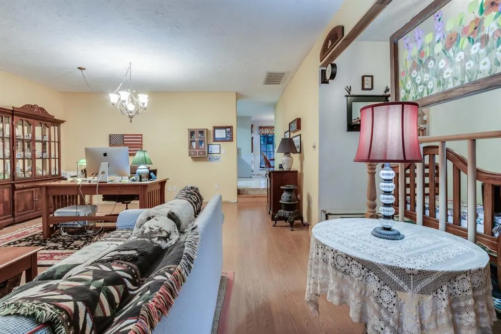 Photo 6 — 1421 Pheasant Run Court, Norman, OK 73072