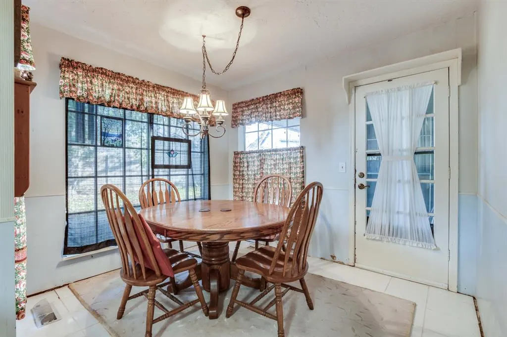 Photo 10 — 1421 Pheasant Run Court, Norman, OK 73072