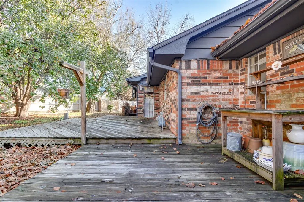 Photo 21 — 1421 Pheasant Run Court, Norman, OK 73072