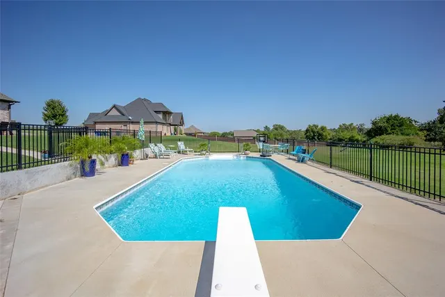 Photo 2 — 1626 High Ridge Drive, Blanchard, OK 73010