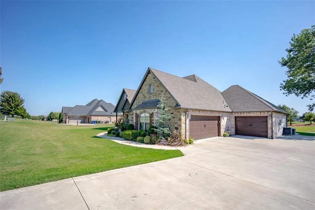 Photo 6 — 1626 High Ridge Drive, Blanchard, OK 73010