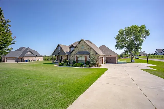 Photo 8 — 1626 High Ridge Drive, Blanchard, OK 73010