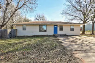 Sold home at 702 N 17th Street