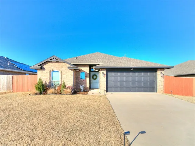 Front exterior — 10505 Turtle Back Drive, Midwest City, OK 73130