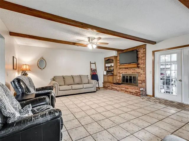 Photo 6 — 619 Hoehner Avenue, Okarche, OK 73762