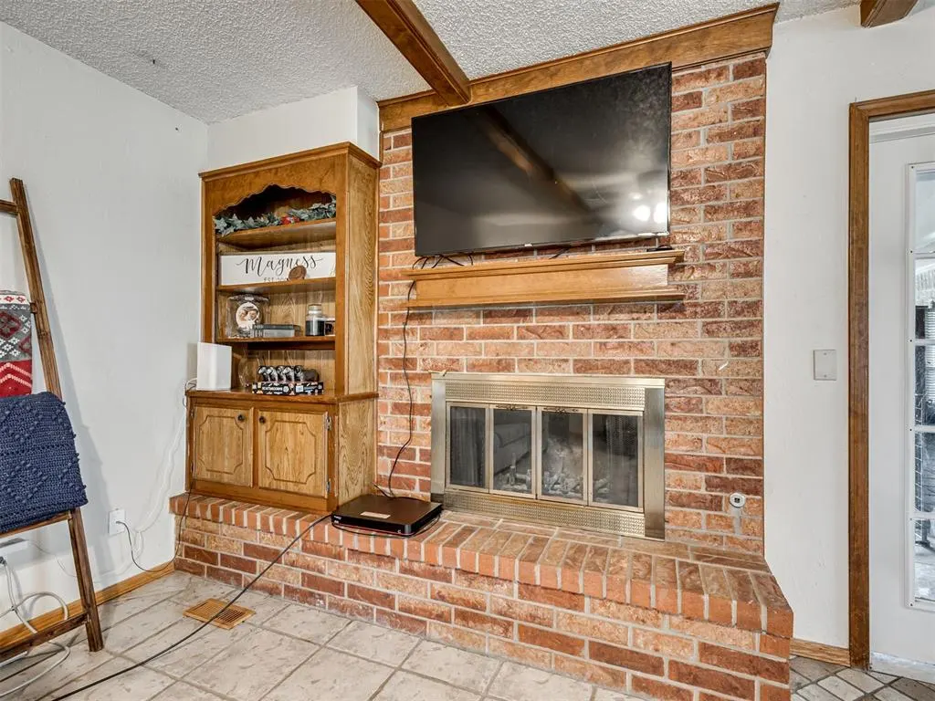 Photo 7 — 619 Hoehner Avenue, Okarche, OK 73762