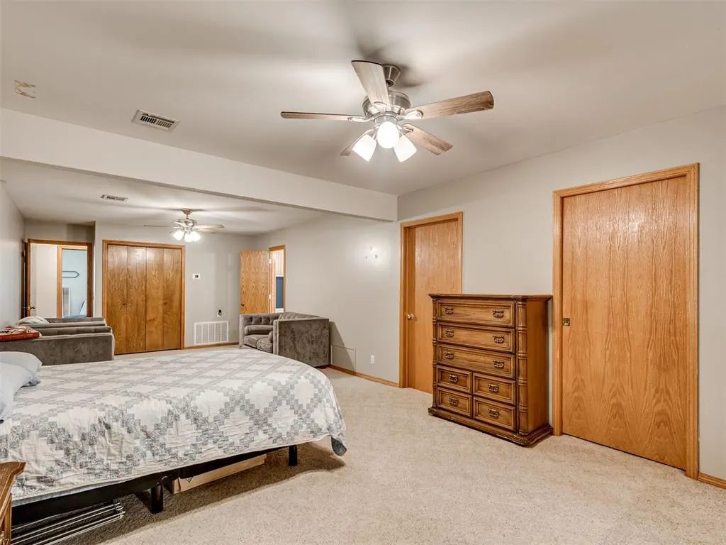 Photo 18 — 619 Hoehner Avenue, Okarche, OK 73762