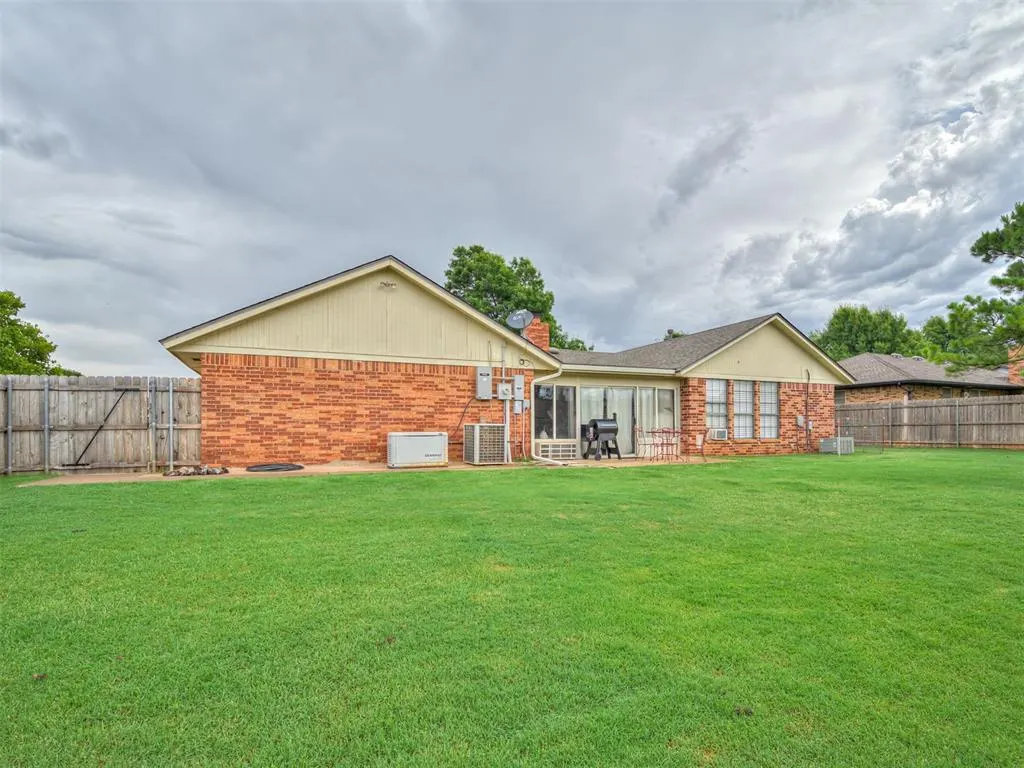 Photo 29 — 619 Hoehner Avenue, Okarche, OK 73762