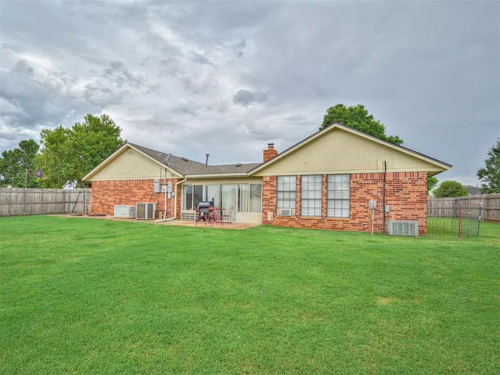 Photo 35 — 619 Hoehner Avenue, Okarche, OK 73762
