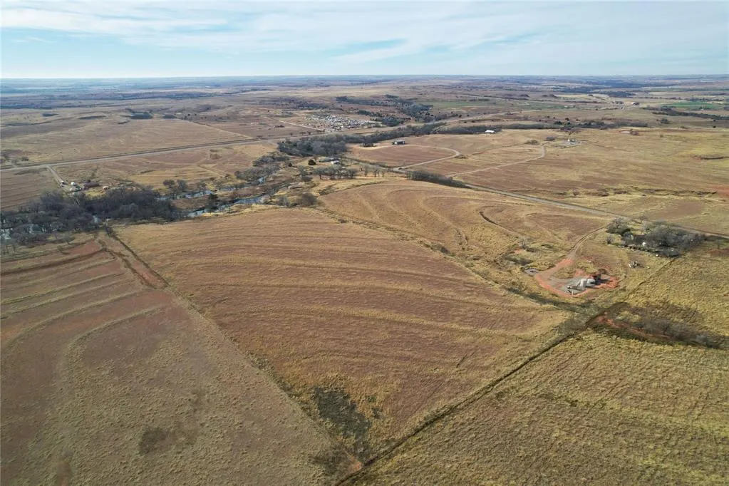 Photo 12 — N 2150 Road, Foss Lake, OK 73647