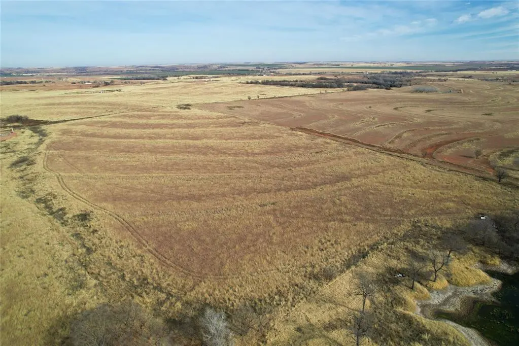 Photo 18 — N 2150 Road, Foss Lake, OK 73647