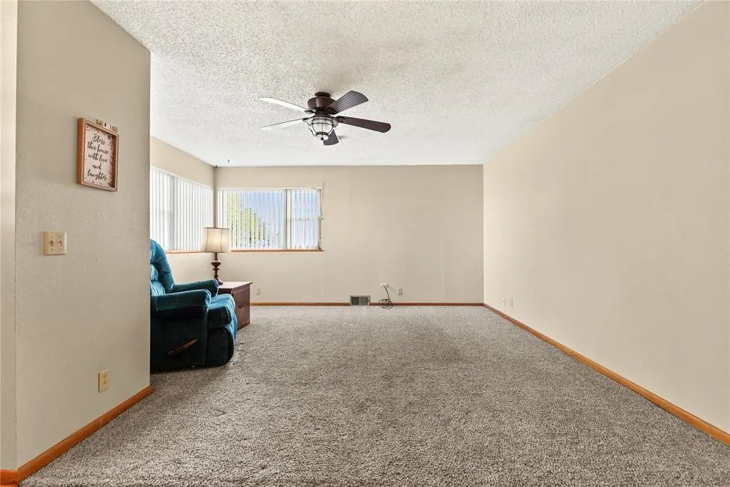 Photo 10 — 8020 County Road 1110, Lookeba, OK 73053