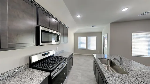 Photo 5 — 14217 Babbling Brook Drive, Piedmont, OK 73078