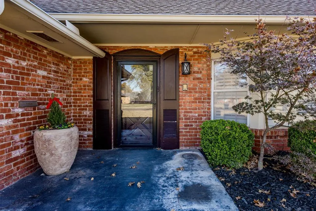 Front exterior — 3000 Pelham Drive, Oklahoma City, OK 73120