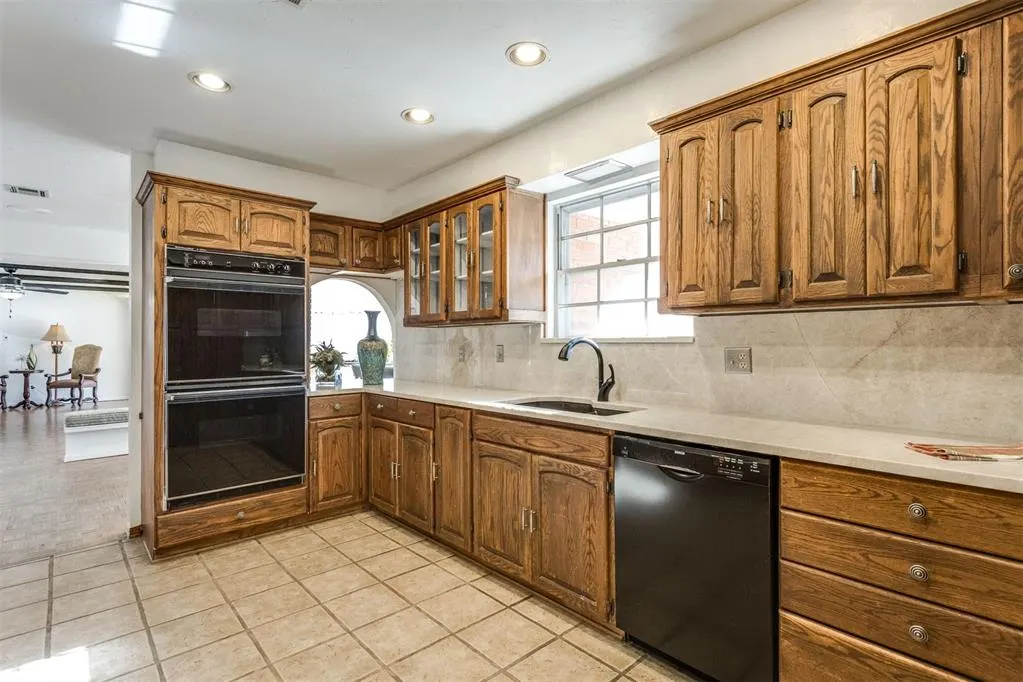 Photo 20 — 3000 Pelham Drive, Oklahoma City, OK 73120