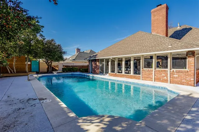 Photo 4 — 3000 Pelham Drive, Oklahoma City, OK 73120