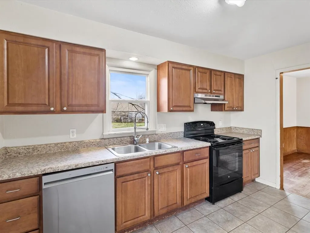 Photo 8 — 3309 SE 20th Street, Del City, OK 73115