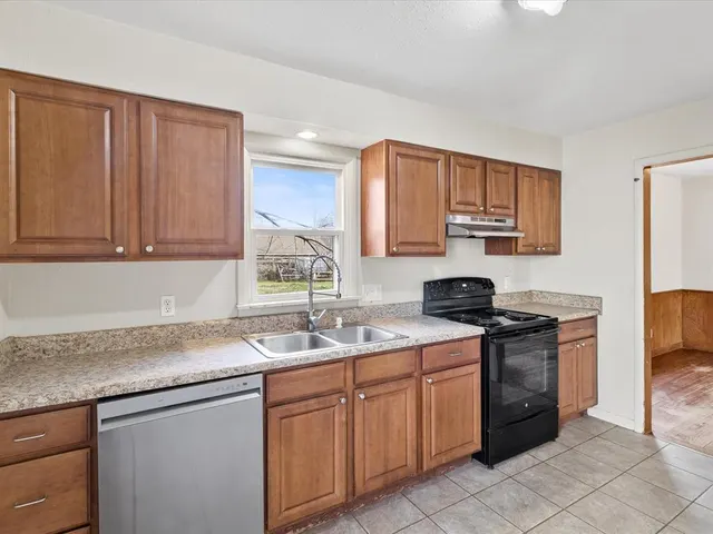 Photo 8 — 3309 SE 20th Street, Del City, OK 73115
