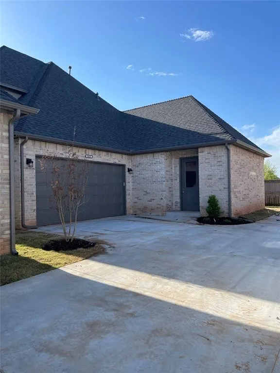 Front exterior — 4608 Enclave Circle, Norman, OK 73072