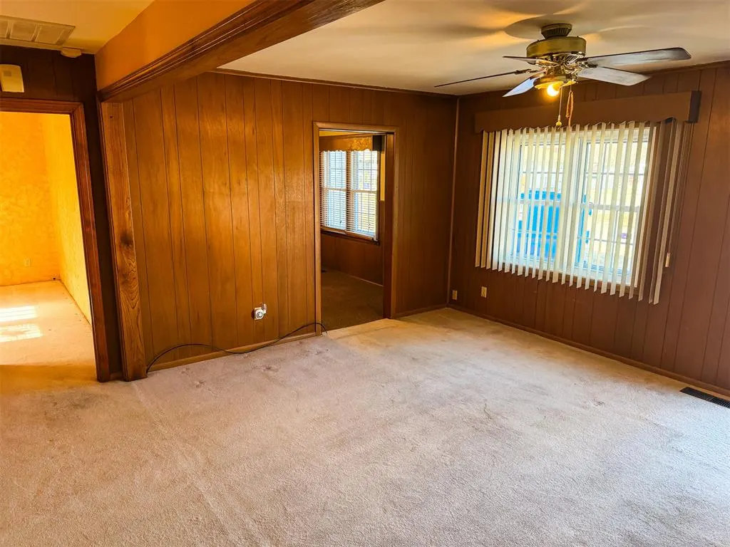 Photo 6 — 349 E Olive Avenue, Enid, OK 73701
