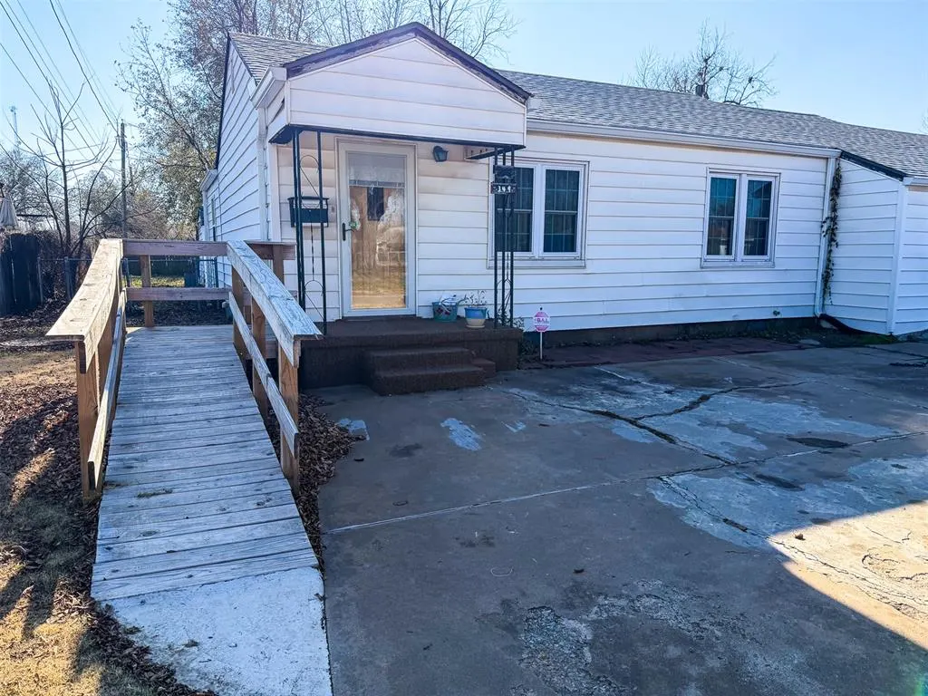 Photo 30 — 349 E Olive Avenue, Enid, OK 73701