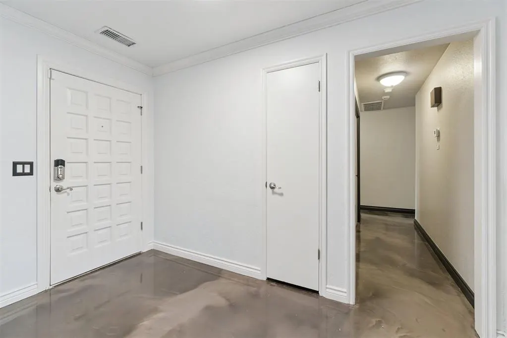 Photo 5 — 2332 NW 112th Terrace, Oklahoma City, OK 73120