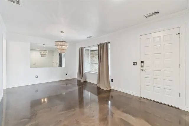 Photo 7 — 2332 NW 112th Terrace, Oklahoma City, OK 73120