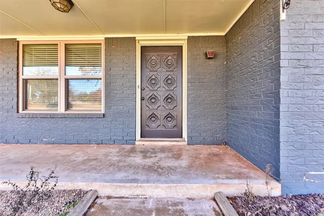 Photo 2 — 12212 Brasier Road, Oklahoma City, OK 73165
