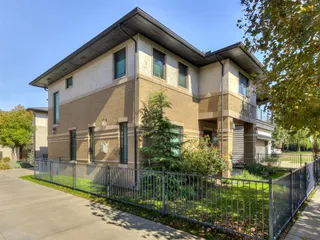 Sold home at 903 NW 43rd Street