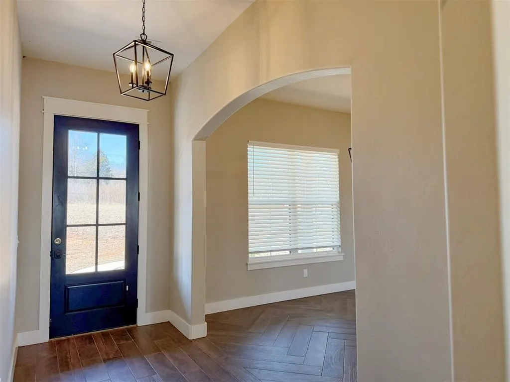 Photo 4 — 3736 N Westminster Road, Spencer, OK 73084