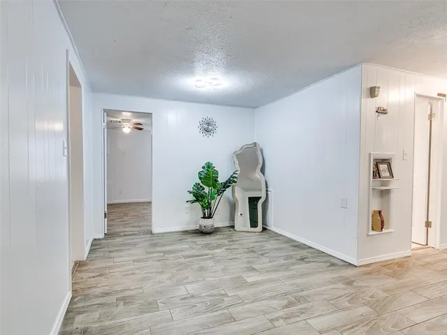 Photo 7 — 3905 Del Road, Del City, OK 73115