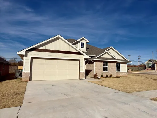 Photo 2 — 3301 NW 178th Terrace, Edmond, OK 73012