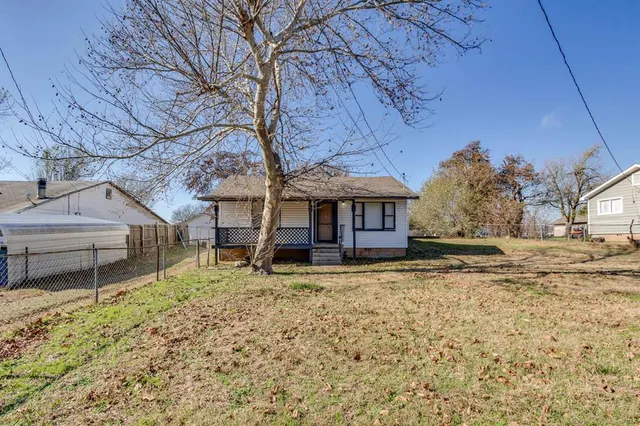 Front exterior — 2805 N Shadynook Way, Oklahoma City, OK 73141
