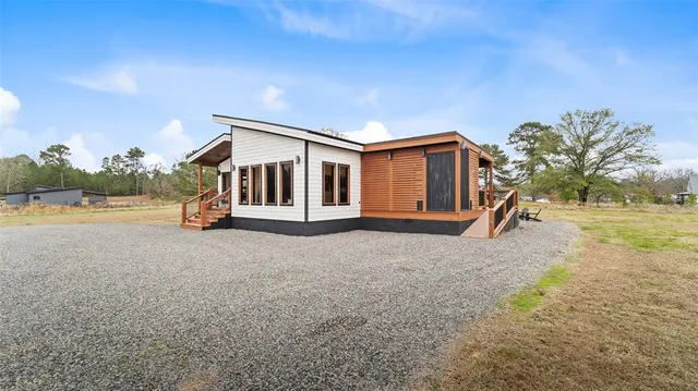 Photo 3 — 66 Hickory Springs Trail, Broken Bow, OK 74728