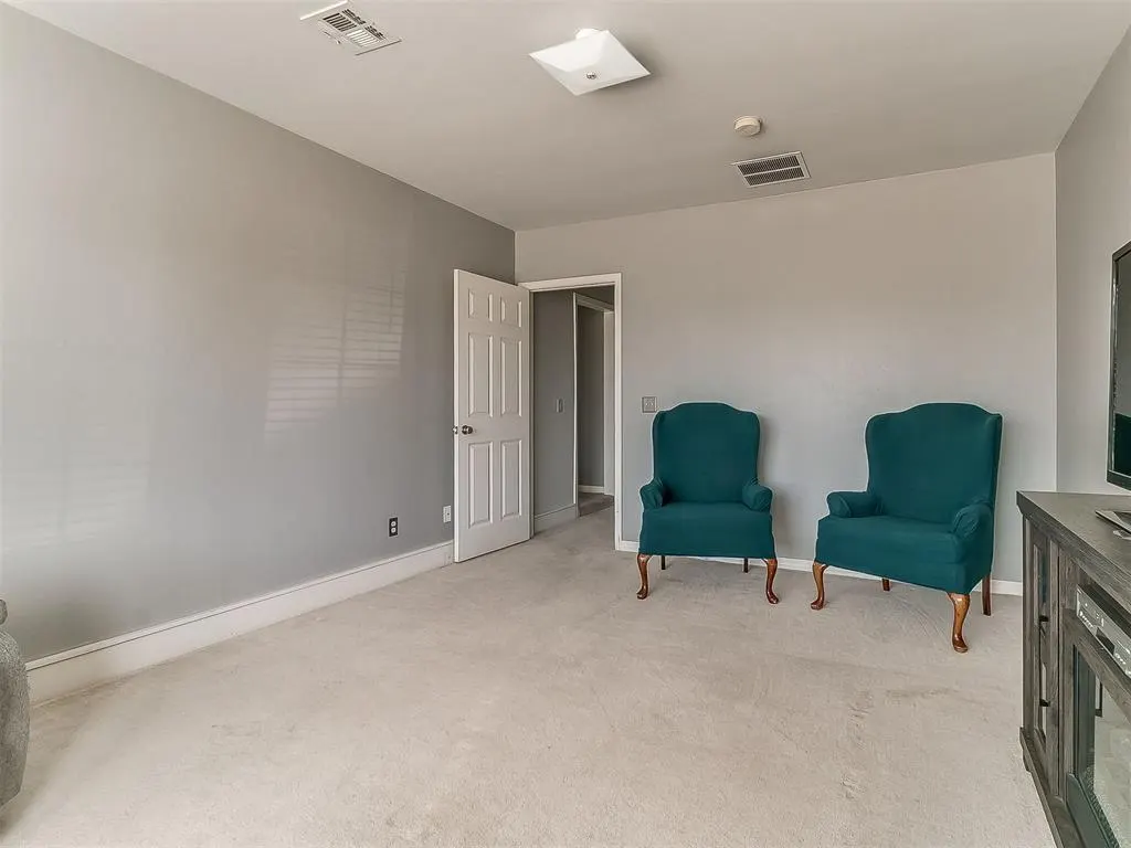 Photo 29 — 4312 N Grove Avenue, Warr Acres, OK 73122