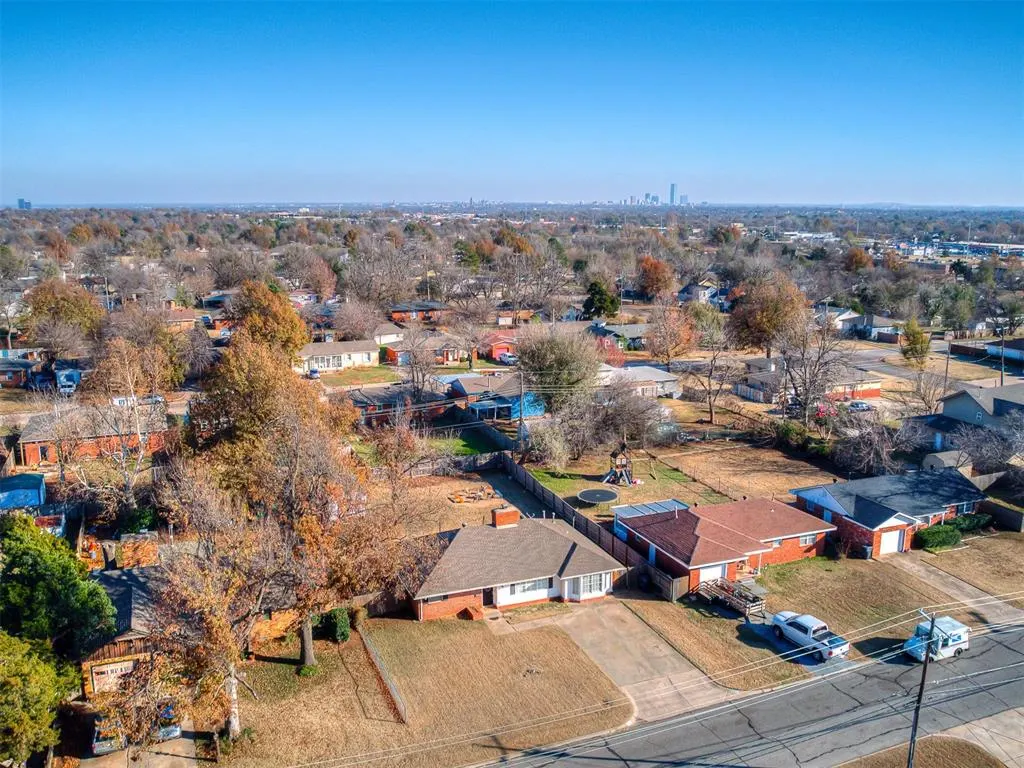 Photo 36 — 4312 N Grove Avenue, Warr Acres, OK 73122