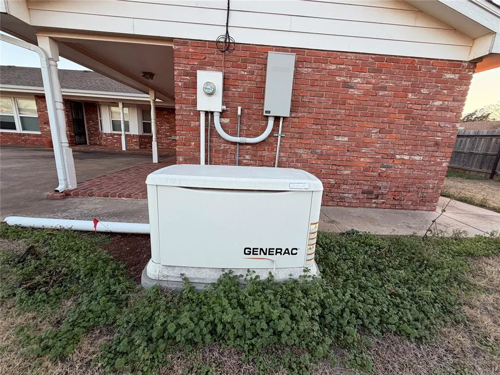 Photo 5 — 705 E Whitmer, Sentinel, OK 73664