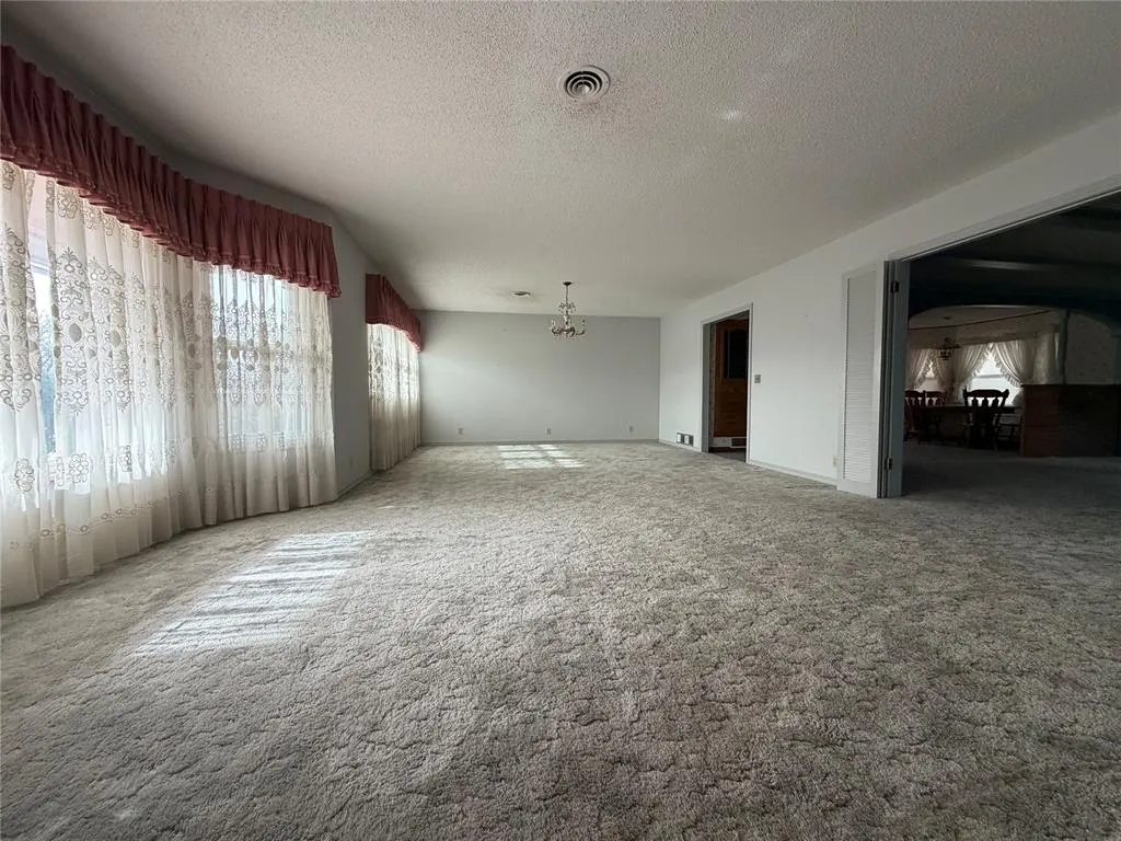 Photo 31 — 705 E Whitmer, Sentinel, OK 73664