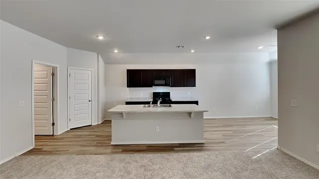 Photo 5 — 1406 Madison Avenue, Shawnee, OK 74804