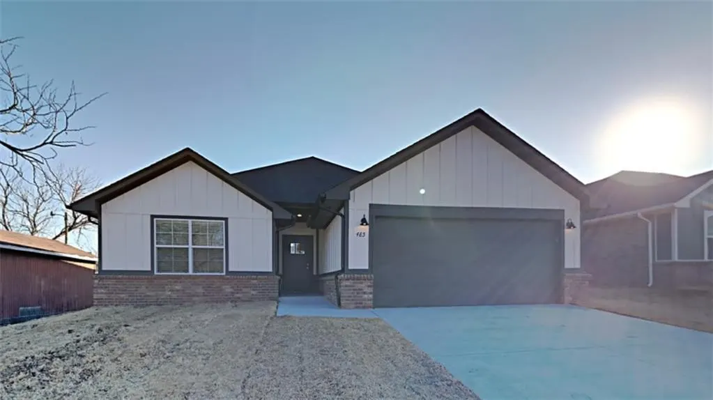 Front exterior — 485 Hardesty Drive, Shawnee, OK 74804