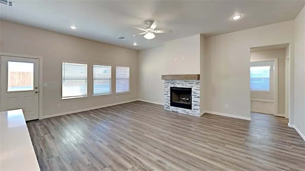 Photo 4 — 485 Hardesty Drive, Shawnee, OK 74804