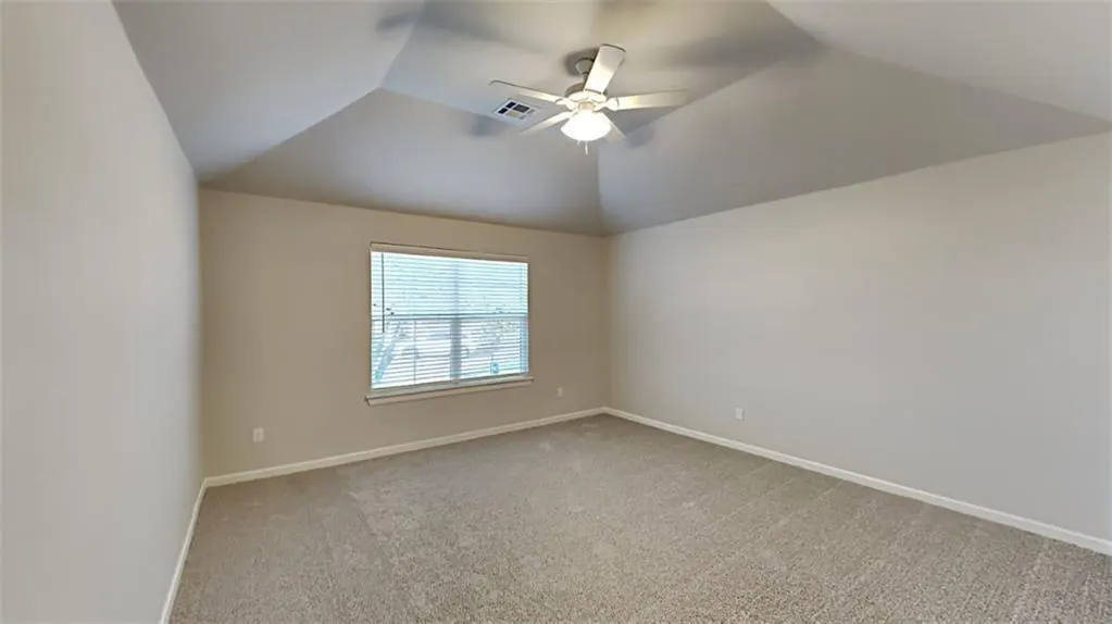 Photo 9 — 485 Hardesty Drive, Shawnee, OK 74804