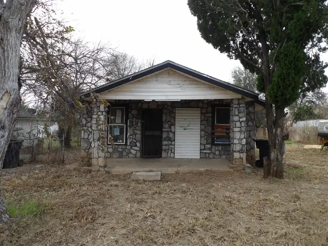 Front exterior — 316 SW 42nd Street, Oklahoma City, OK 73109