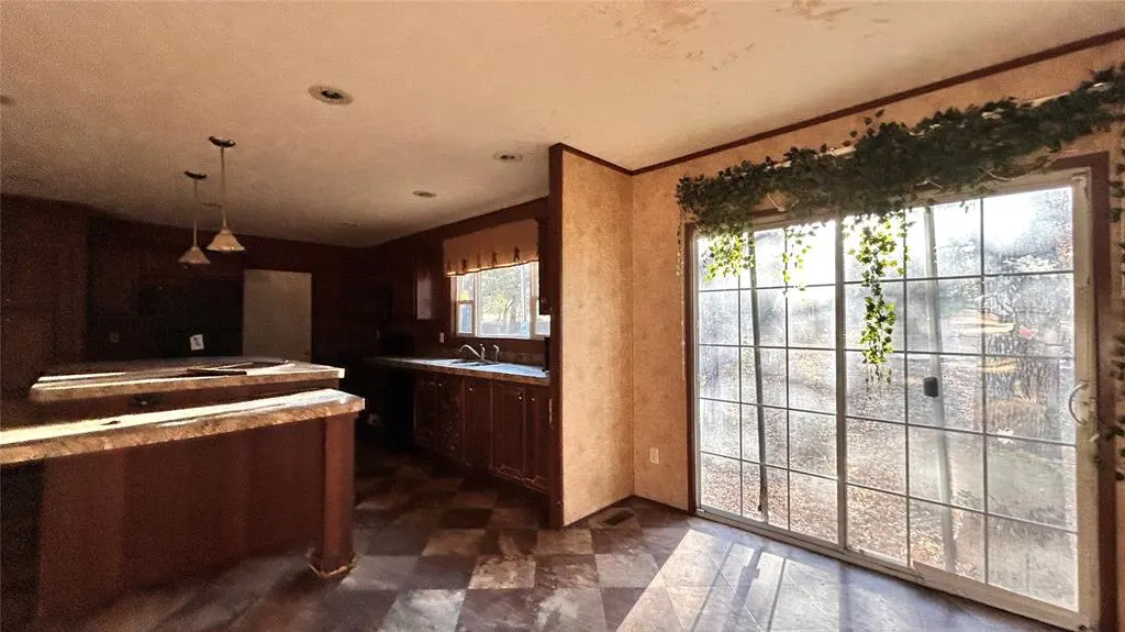 Photo 7 — 2361 County Road 1370, Blanchard, OK 73010