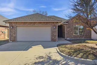 Sold home at 11216 Arbor Lake Drive