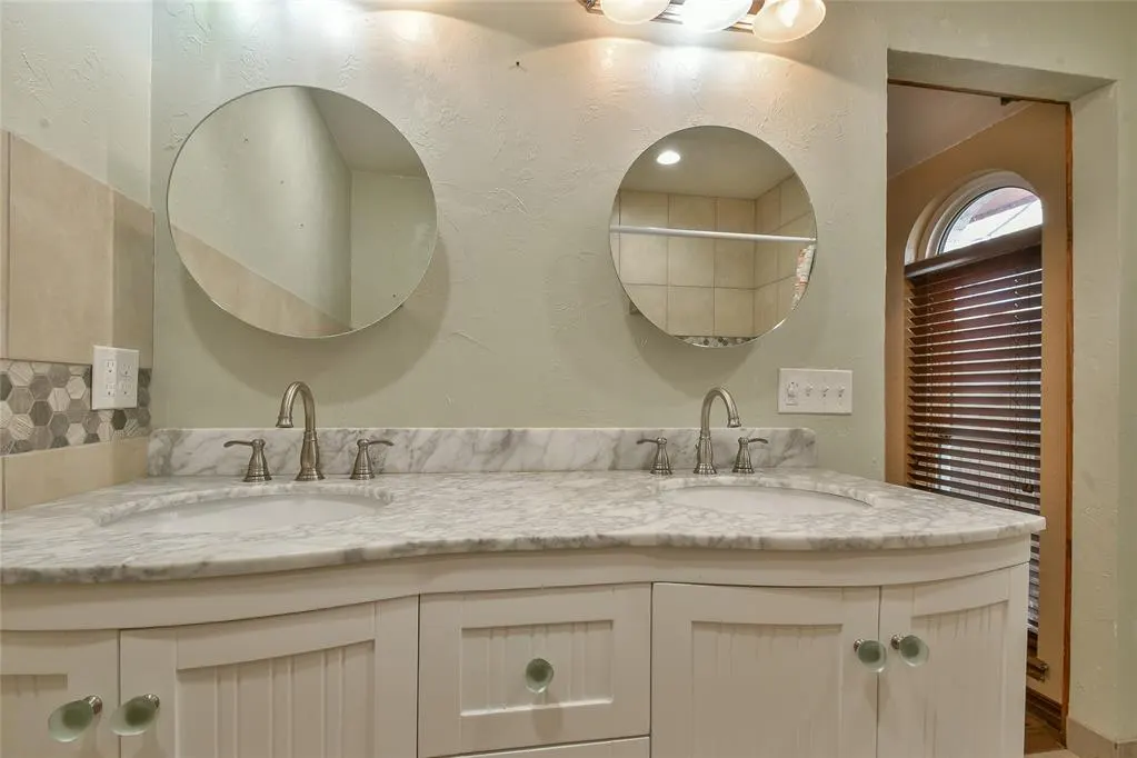 Photo 29 — 8216 Golden Oaks Road, Oklahoma City, OK 73127