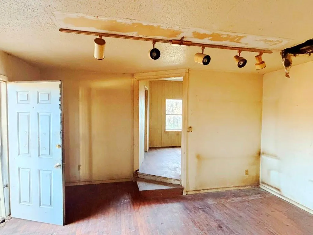 Photo 4 — 1412 Houston Street, Durant, OK 74701