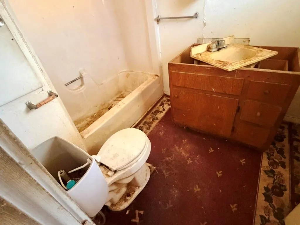 Photo 9 — 1412 Houston Street, Durant, OK 74701